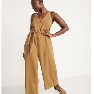 Old Navy Sleeveless Jumpsuits